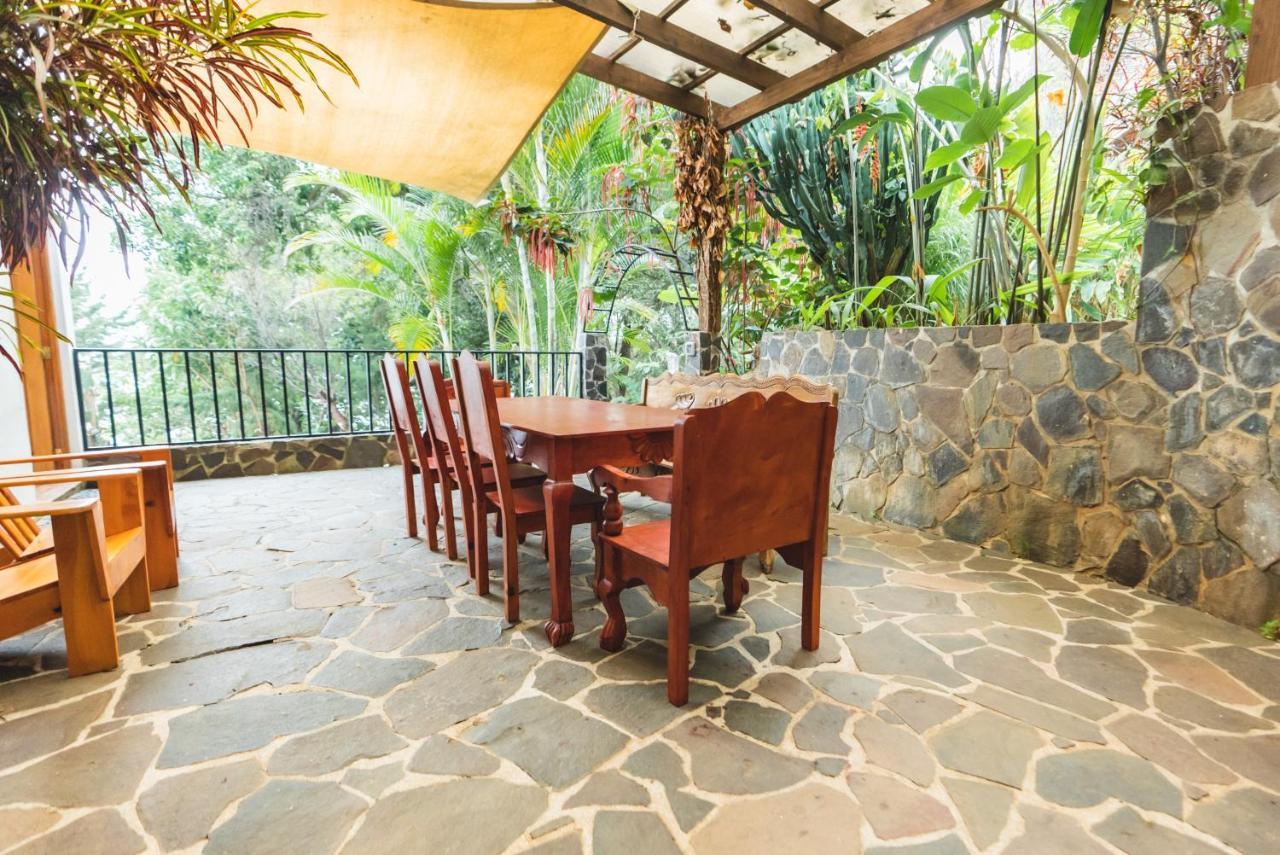 Villa Palatalik Santa Cruz La Laguna Exterior foto